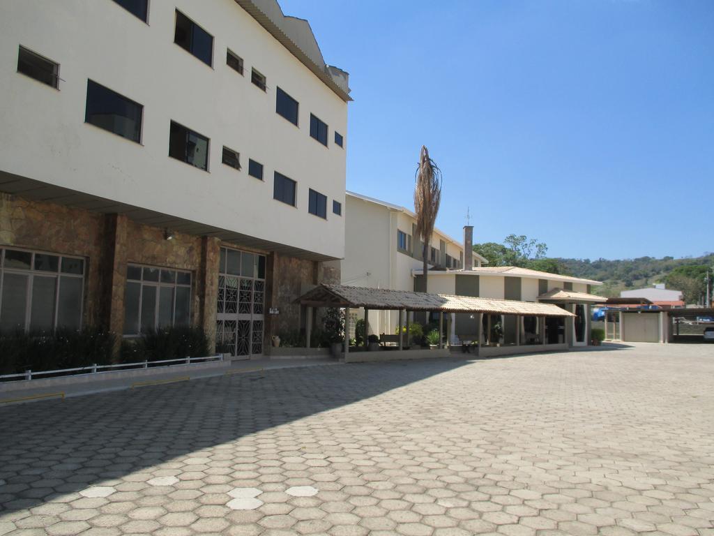 Hotel Santiago Lindoia Ngoại thất bức ảnh